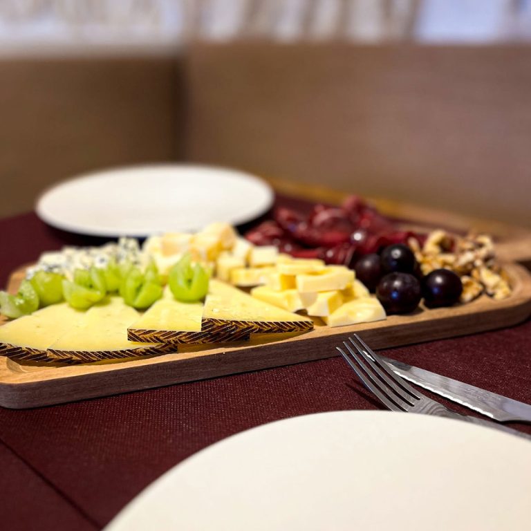ham-cheese-restaurant-nerja